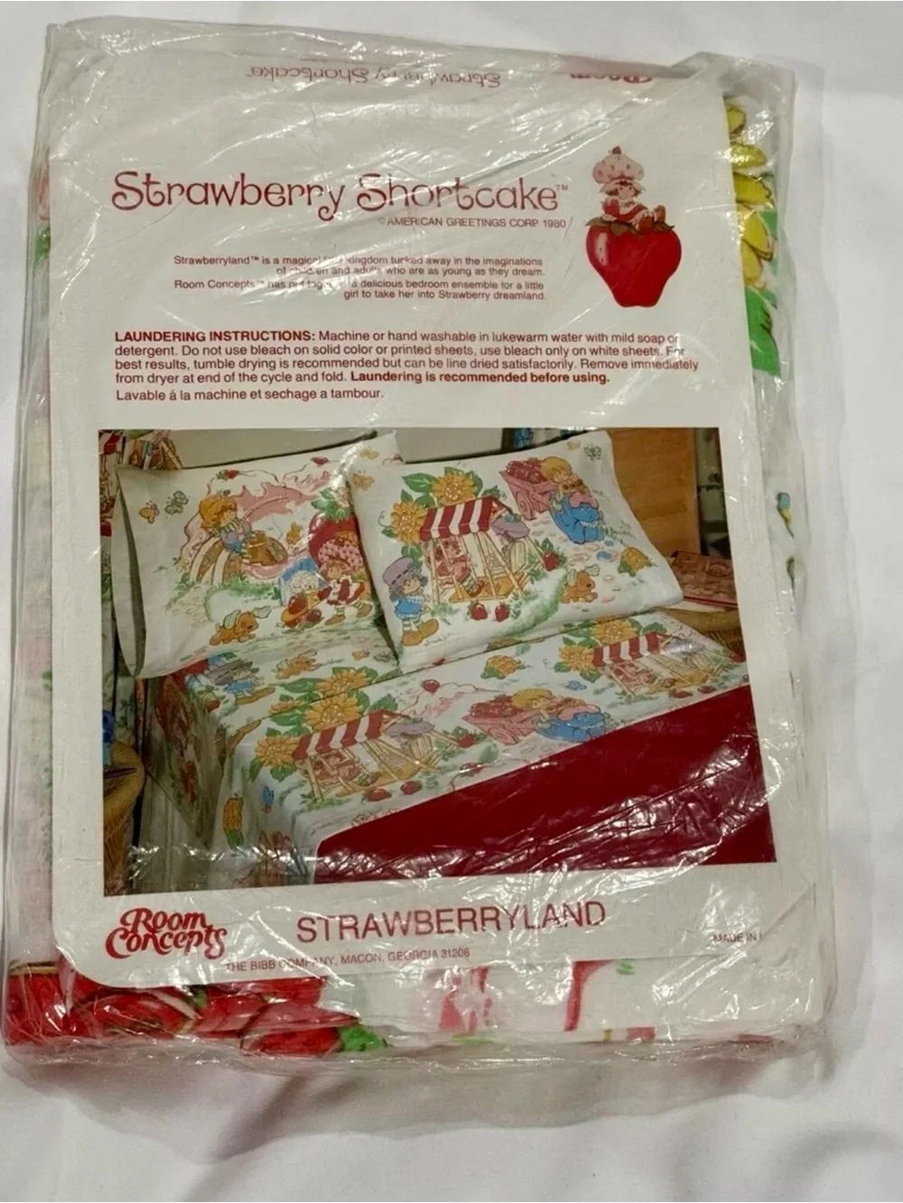 NWT Vintage 1980 Strawberry Shortcake Twin Size Flat sheet